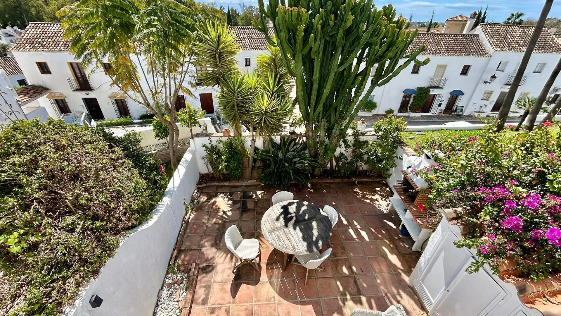 別荘 House In Marbella Surrounded By Golf Coursesヴィラ